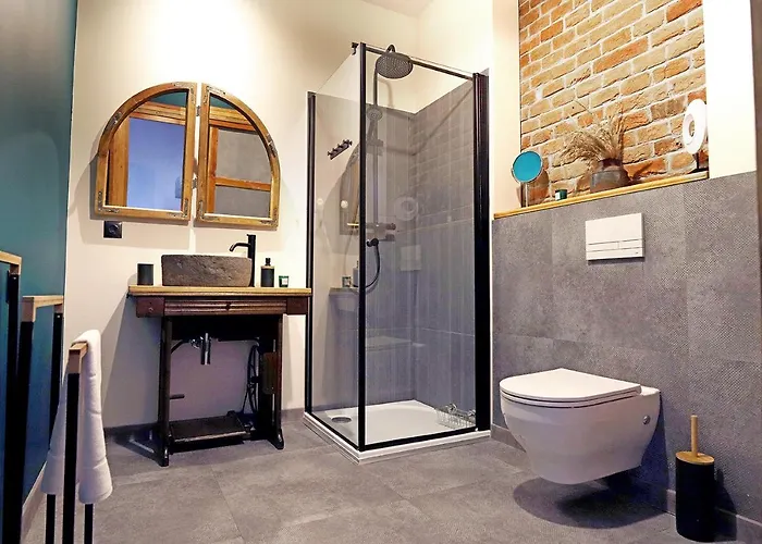 מלון דירות 5 Porte 3*